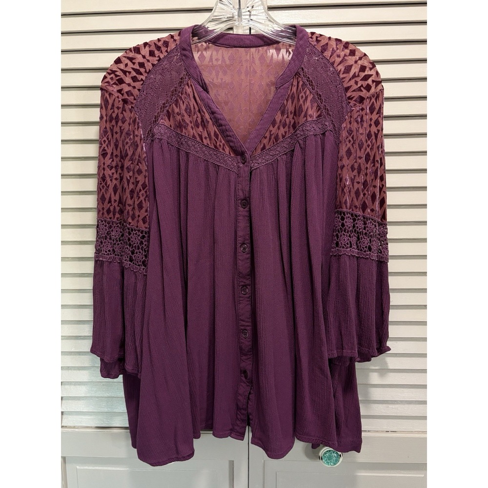 Bohemian Plum Velvet Crochet 3/4 Bell Sleeve‎ Blouse Size 16W Button Up